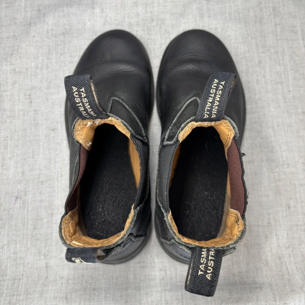 Blundstone Kids Series Black Leather Chelsea Boots Pull On Big Kids US Size 3
